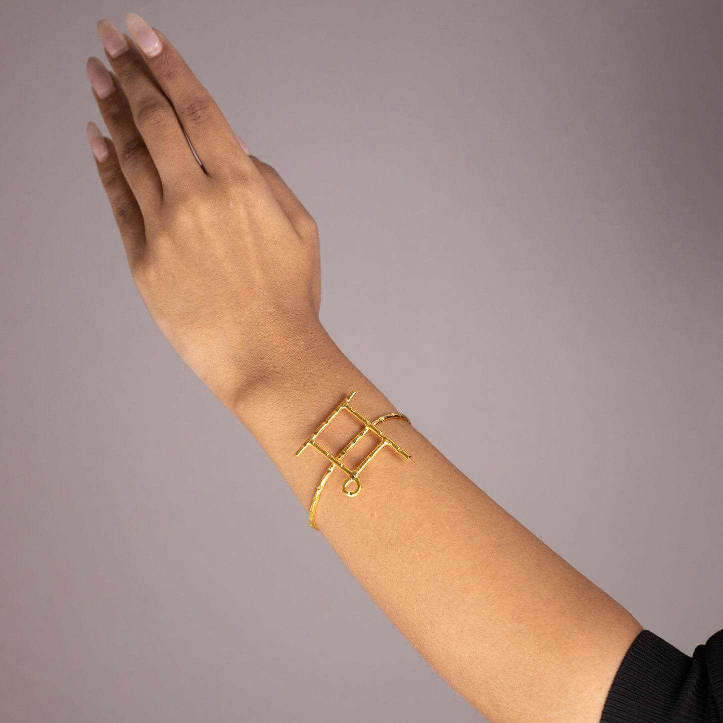 म Bracelet