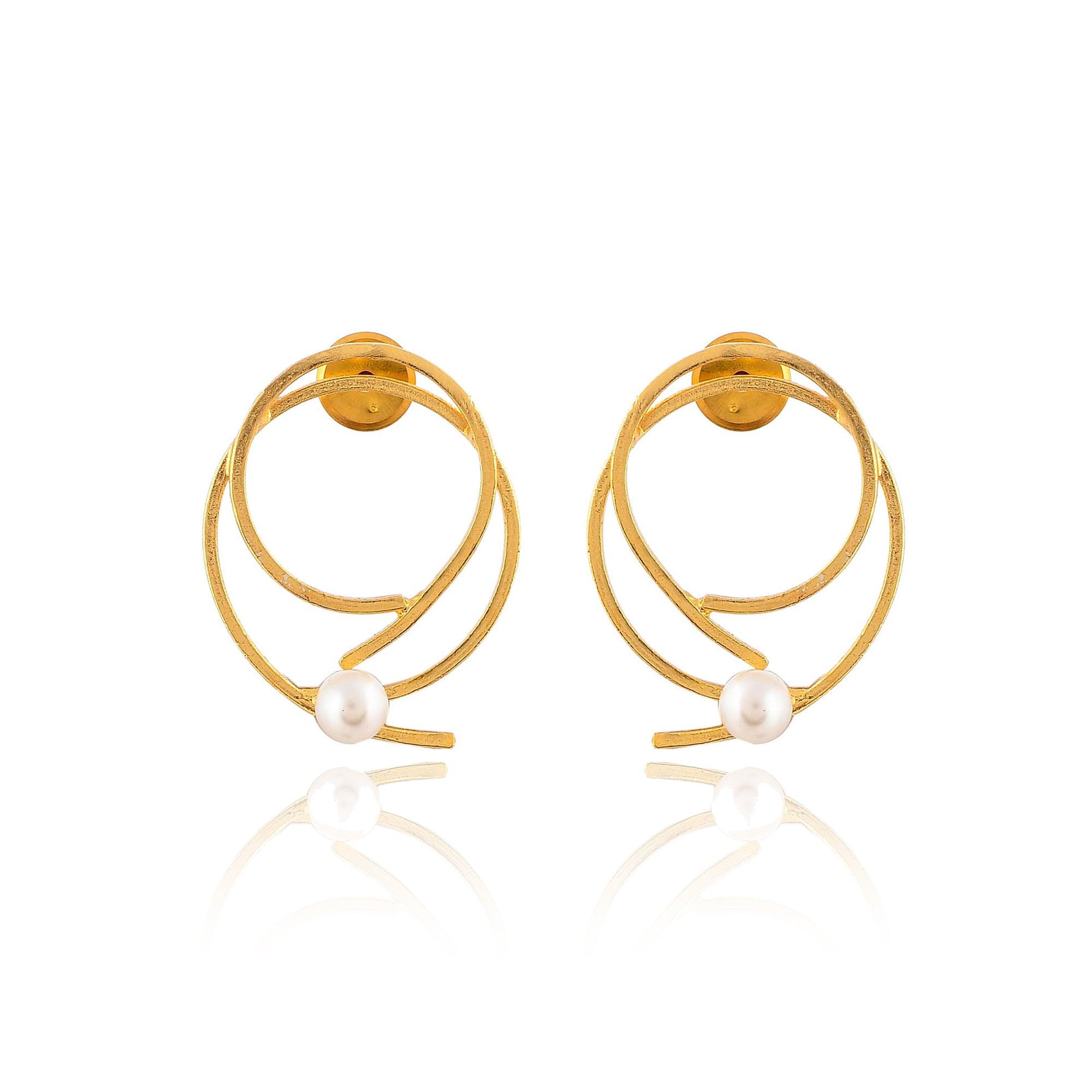 Sophisticated Pearl Earrings - Zuriijewels