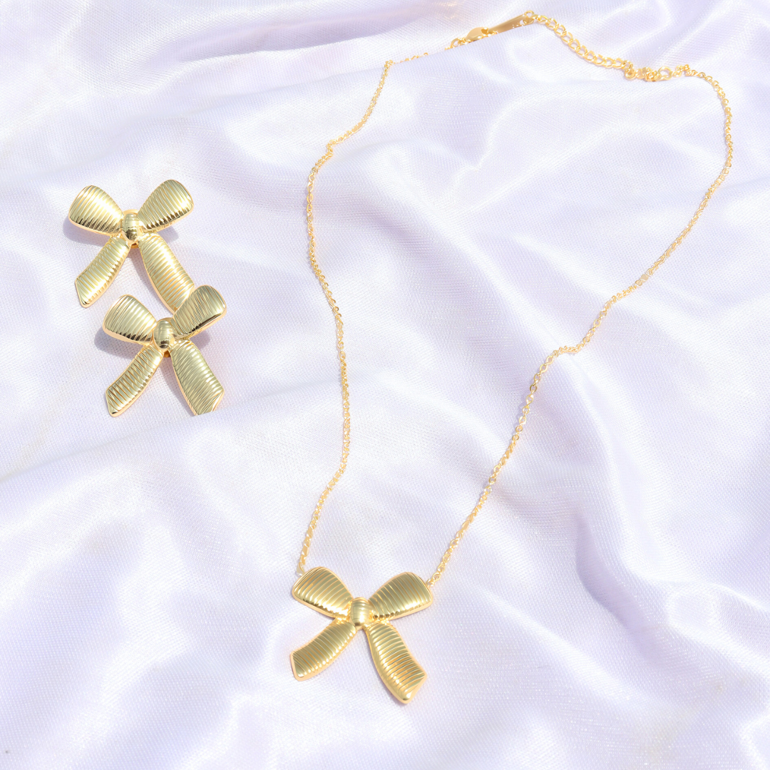 BOW TEXTURED STYLE NECKLACE SET