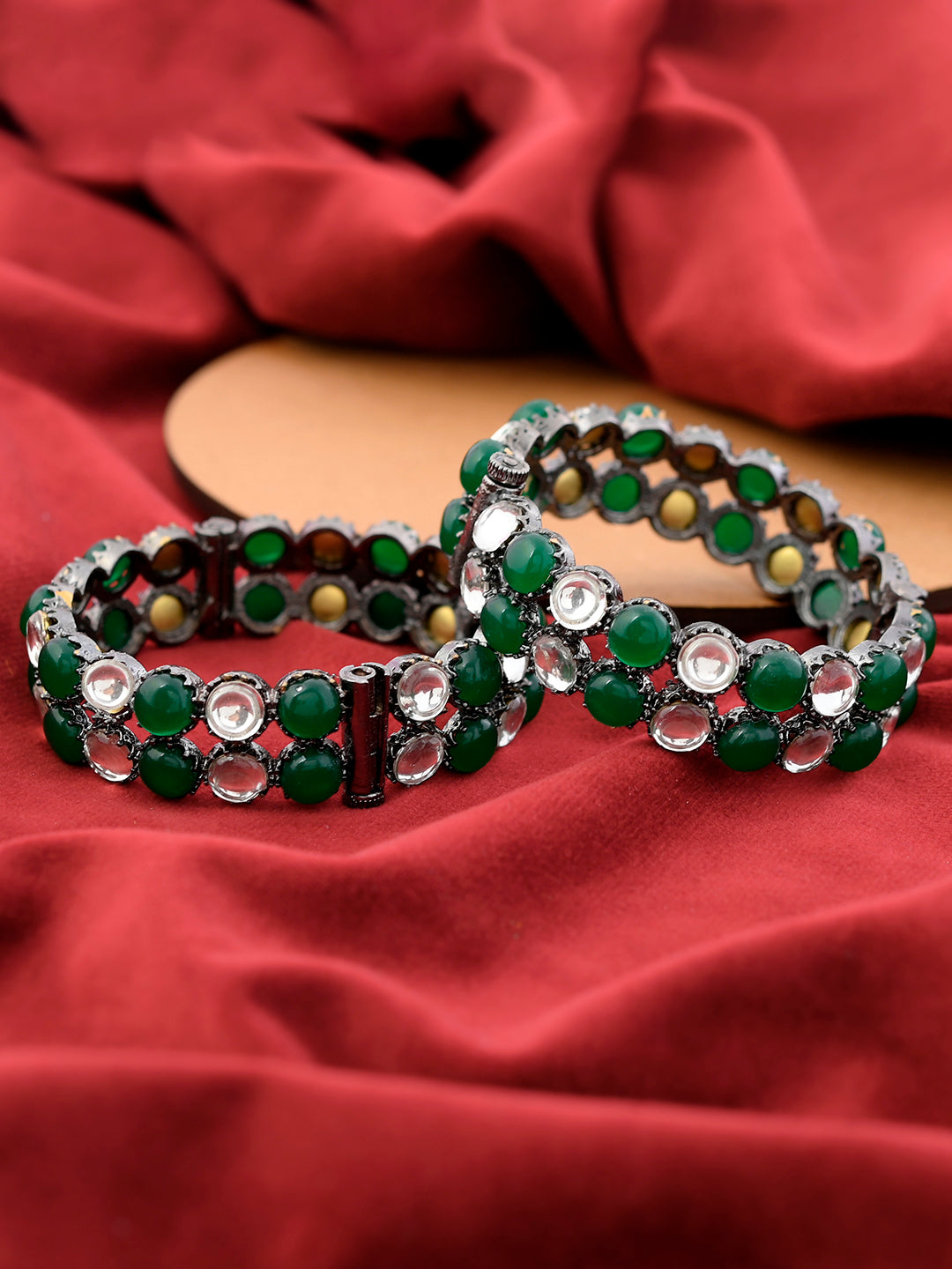 Green Emerald & Kundan Stone Bangle