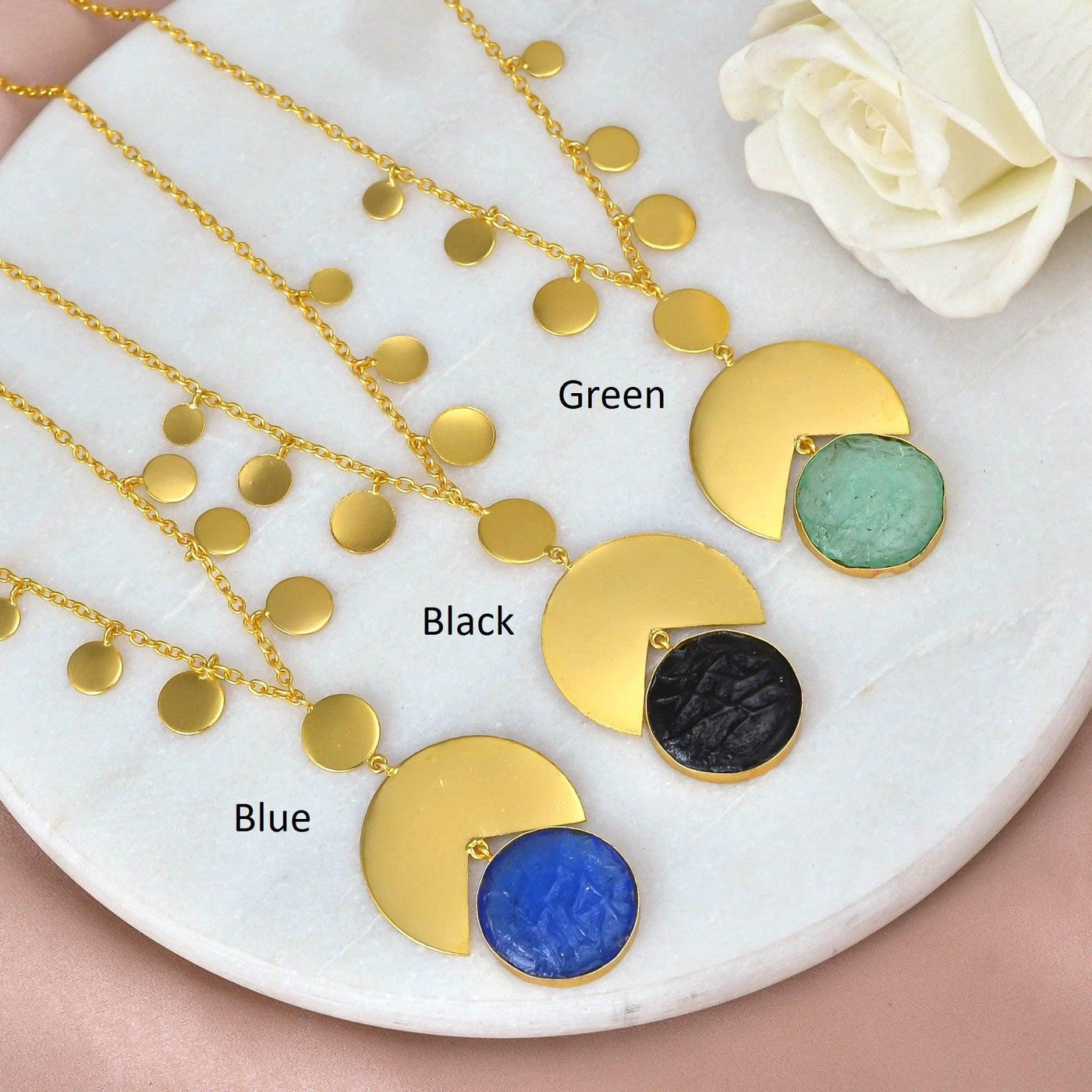 Pacman Round Disc Necklace - Zuriijewels