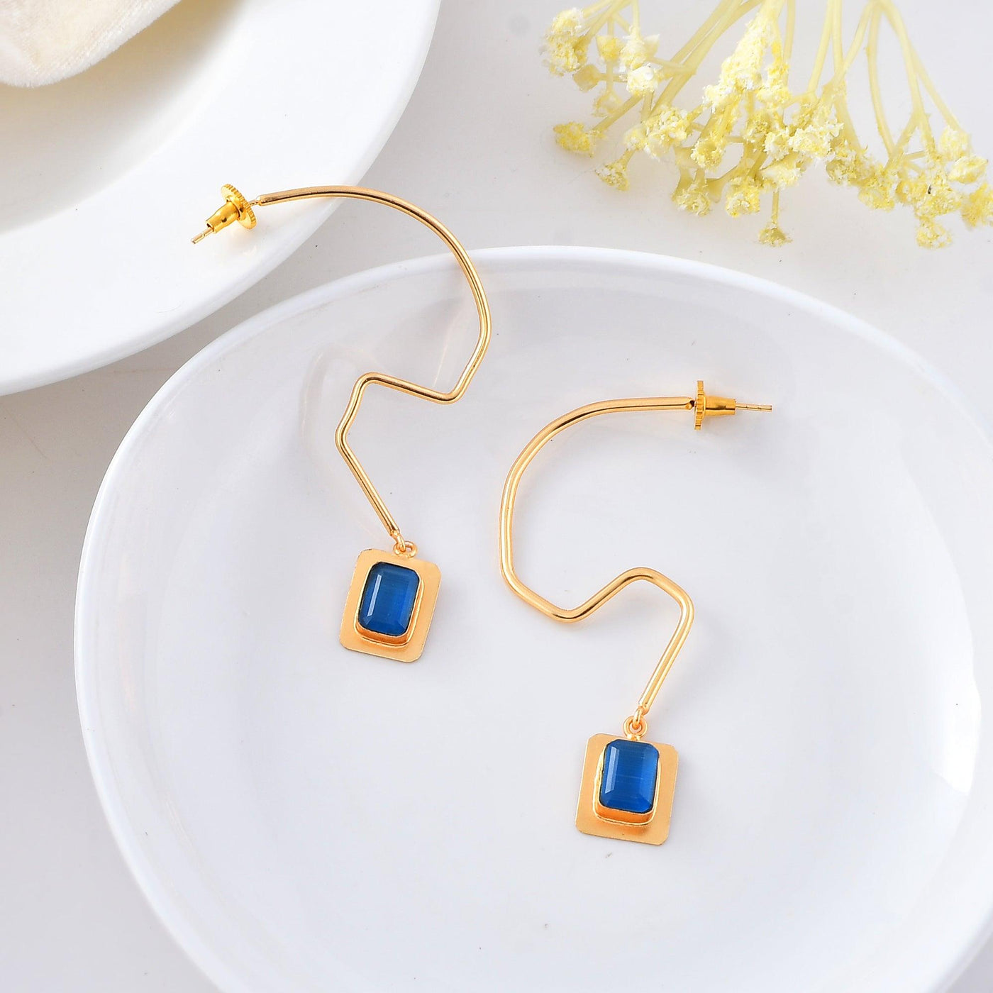 Question Mark Earrings - Zuriijewels