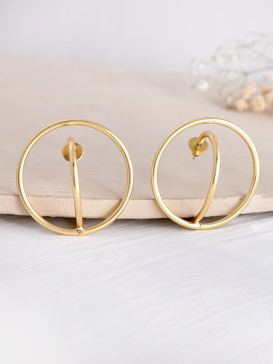 Circle-in-Circle Earring