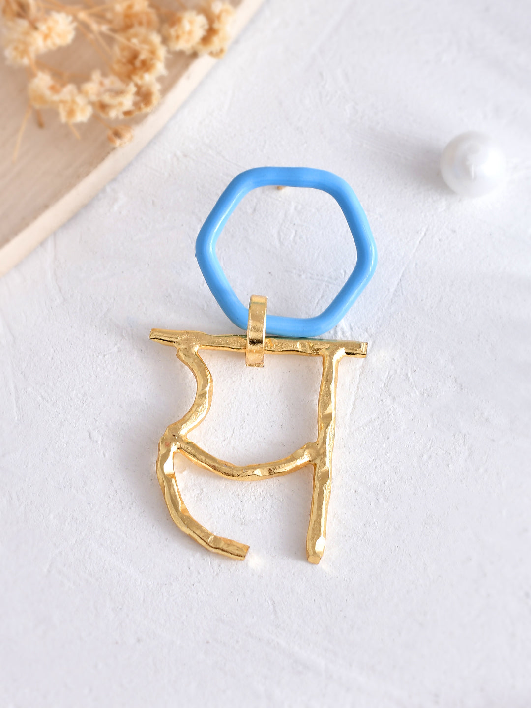 स Blue Gold Blazer Pin