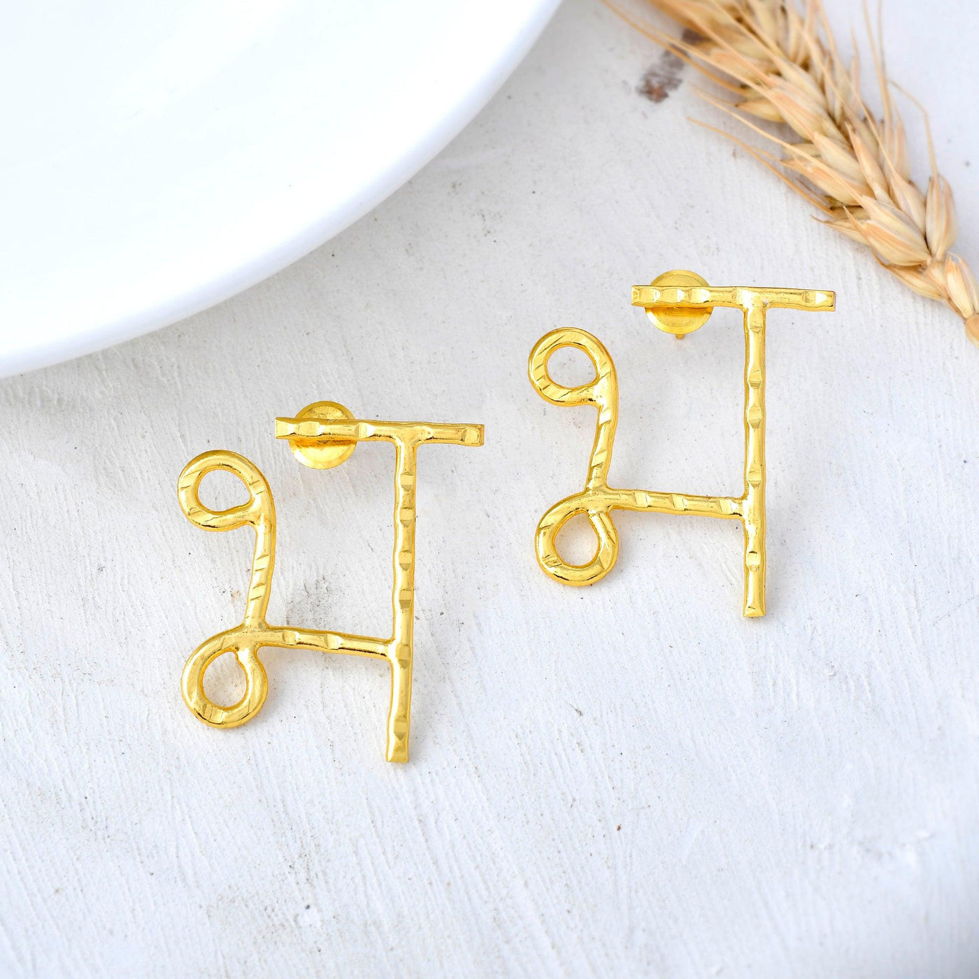 भ Earring - Zuriijewels