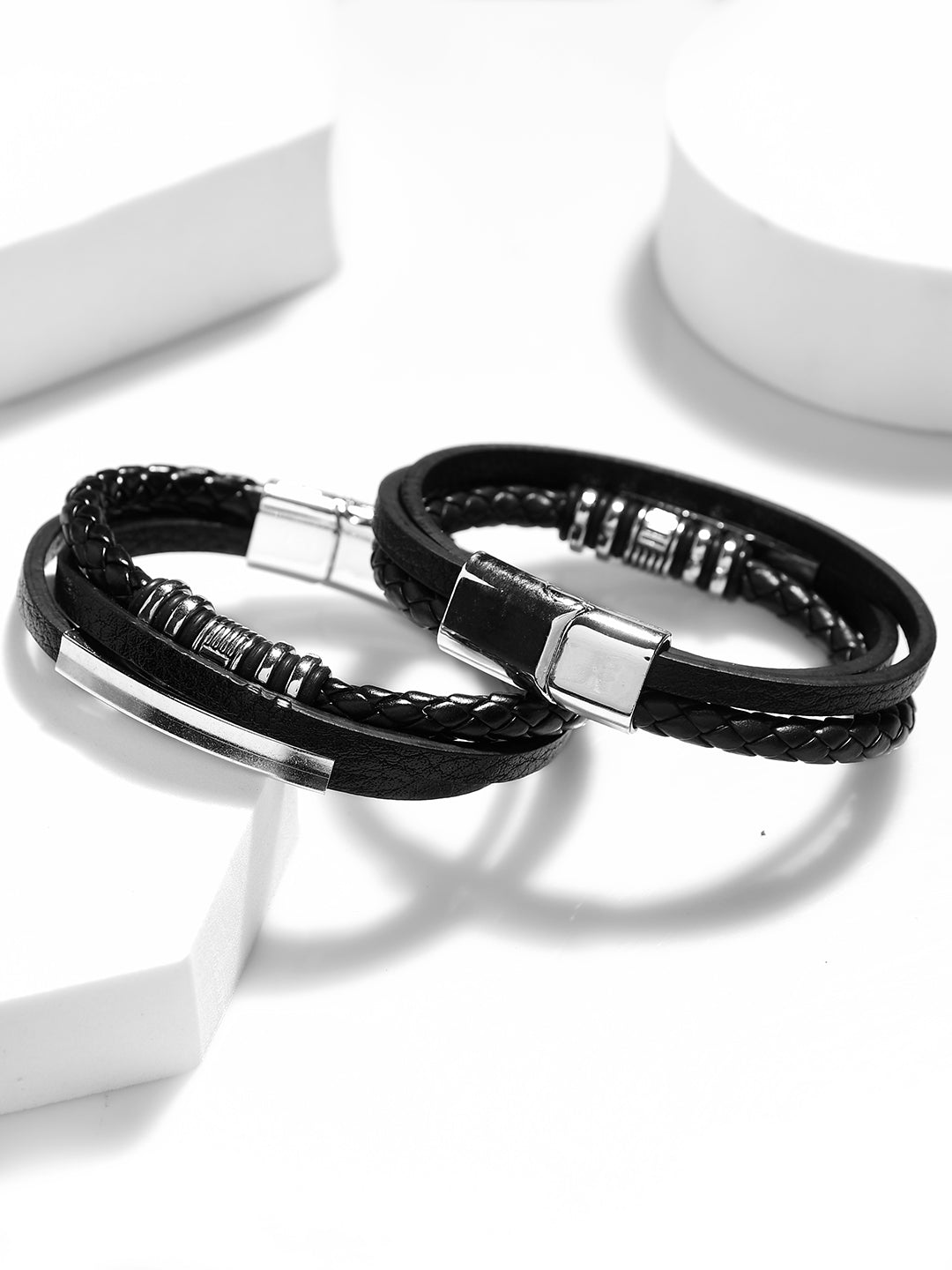 TRENDY 3 LINE ADJUSTABLE LEATHER MENS BRACELET