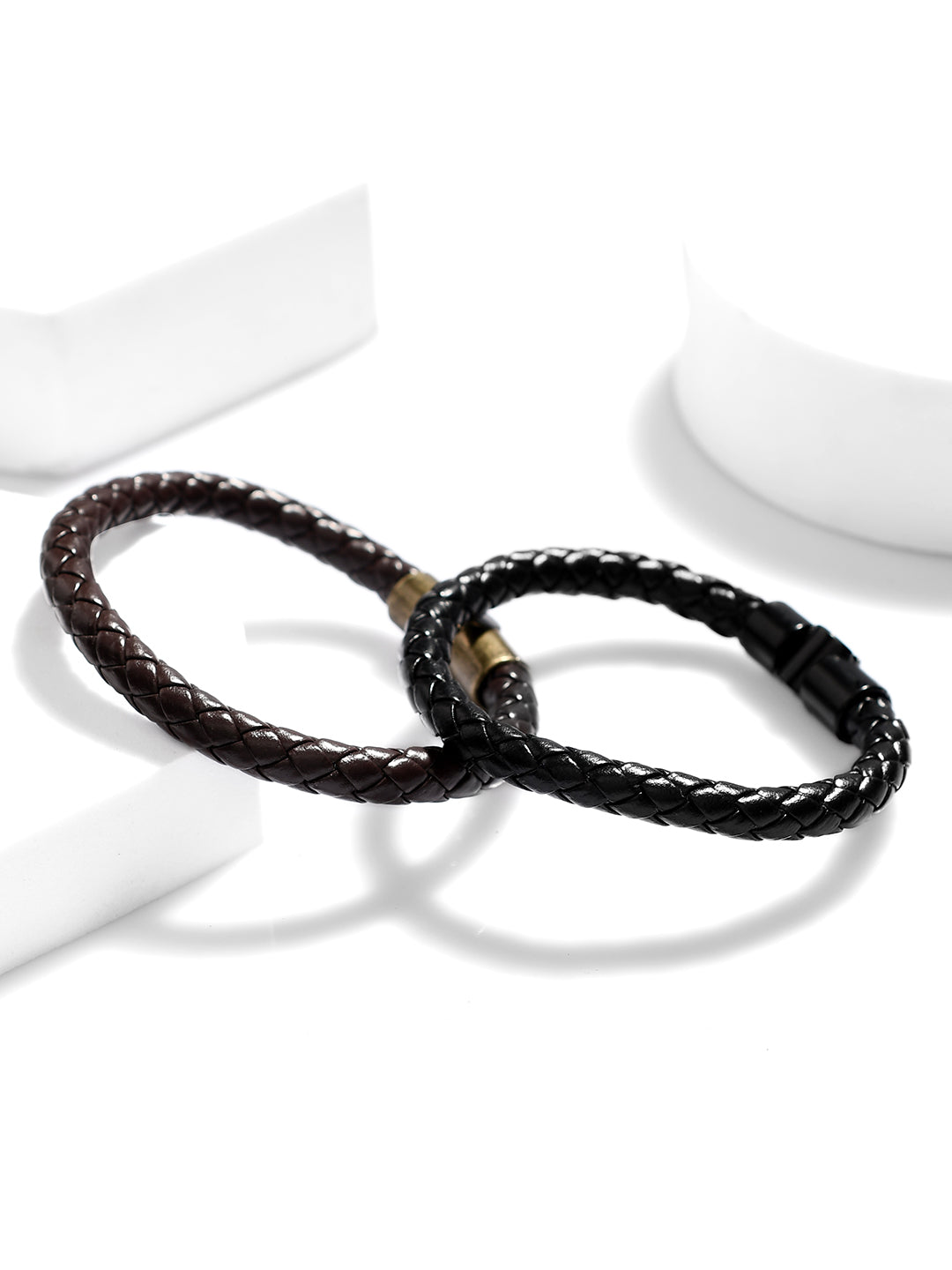 PLAIN CLASSY LEATHER MENS BRACELET