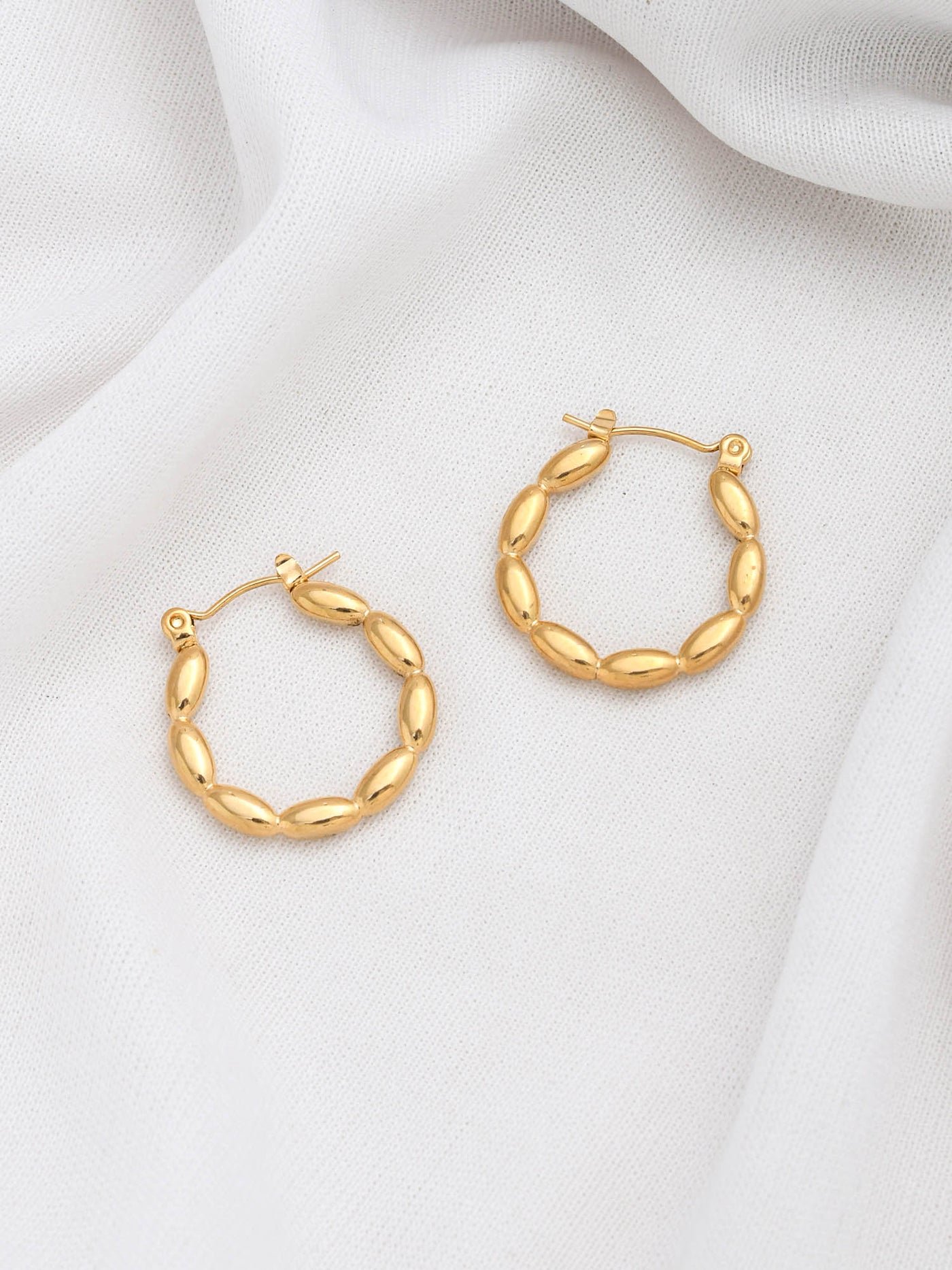 ROUND BAMBOO SOLID HOOPS