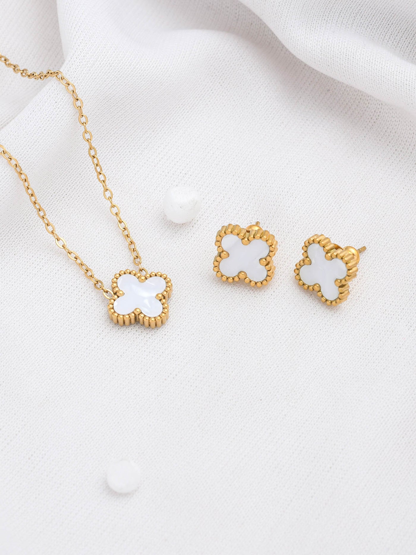 CLOVER NECKLACE SET