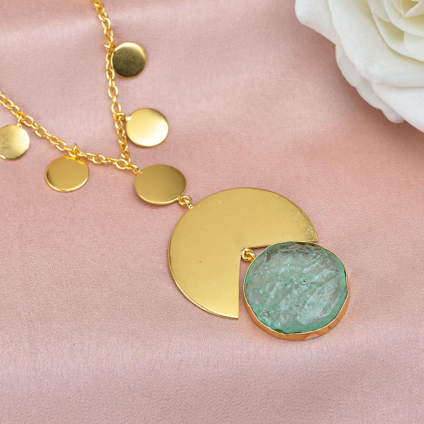 Pacman Round Disc Necklace - Zuriijewels