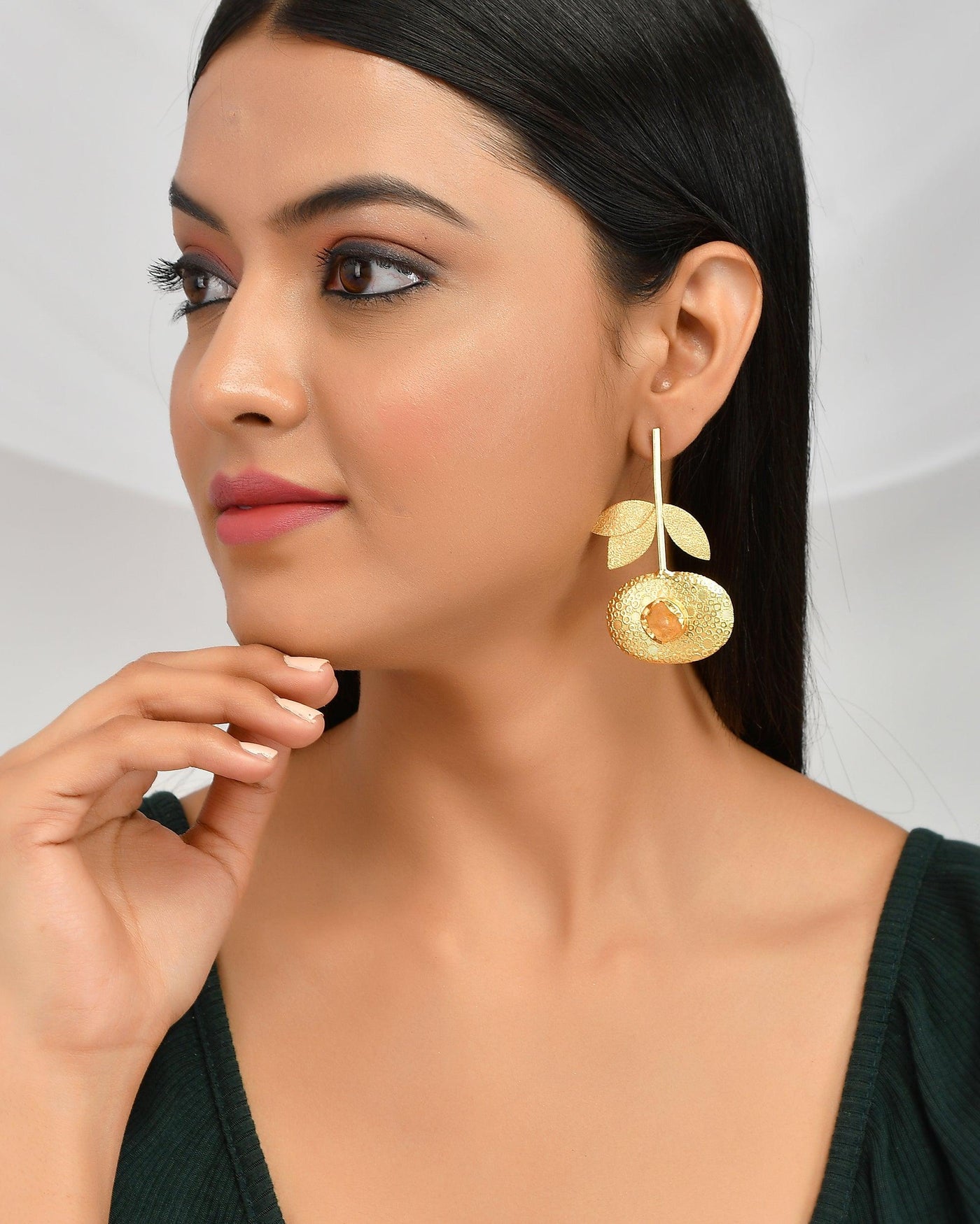 Triple Leaf Textured Earrings - Zuriijewels