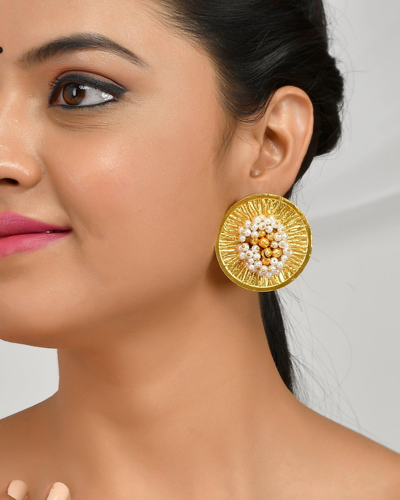 Fancy Round Hammered Ghungroo Studs - Zuriijewels