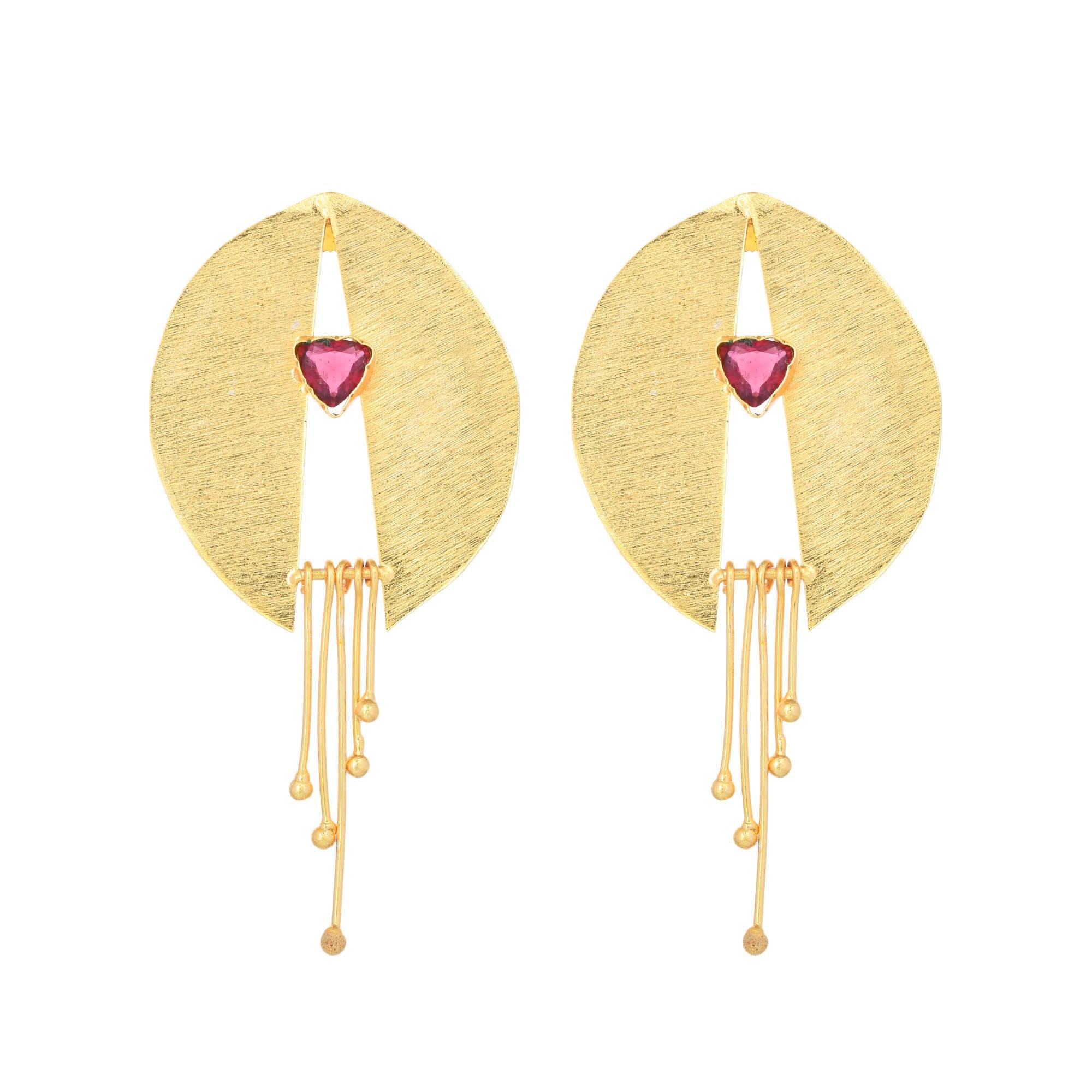 Pacman Shaped Earring With Metal Strings - Zuriijewels