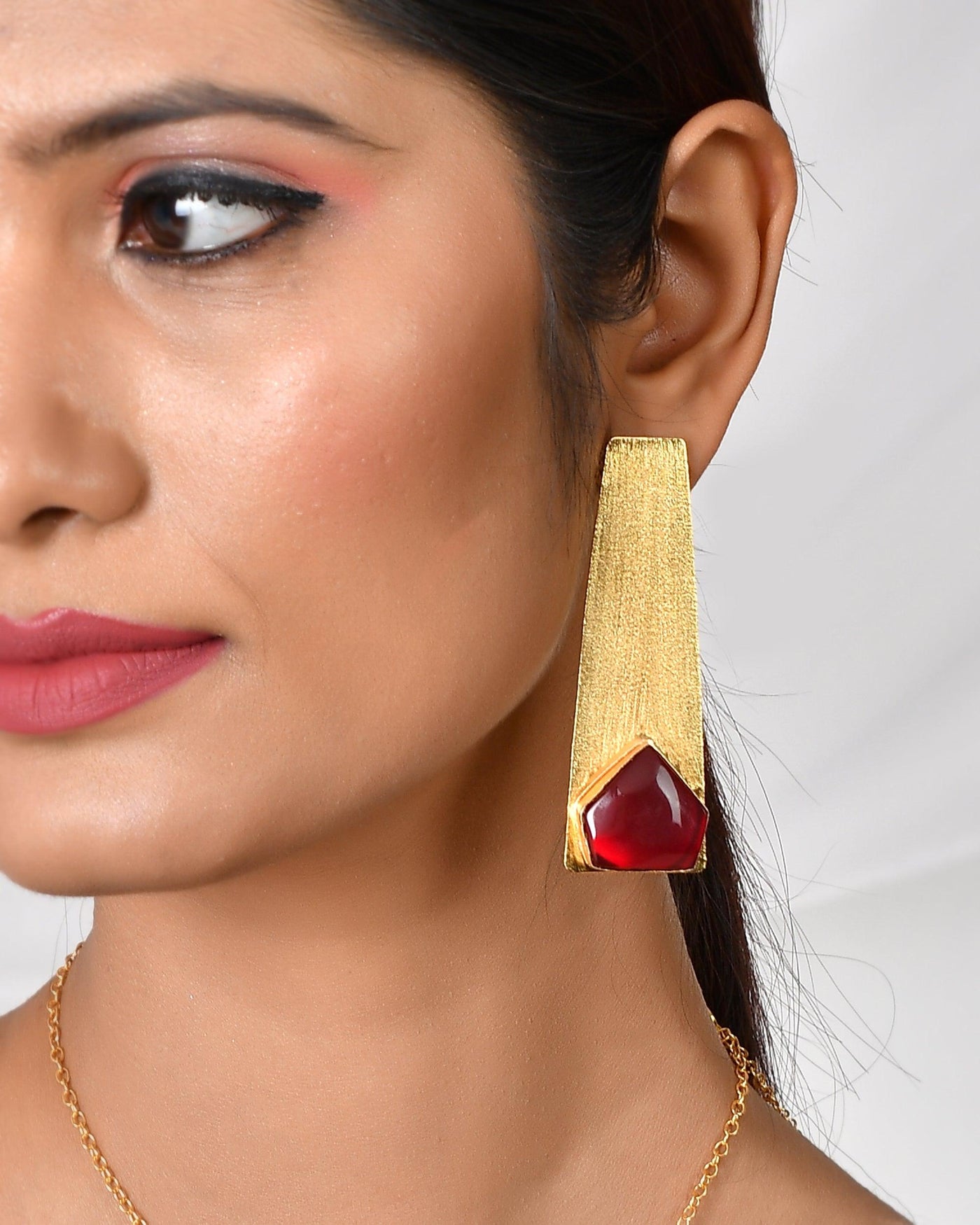 Long Pentagonal Stone Earring - Zuriijewels