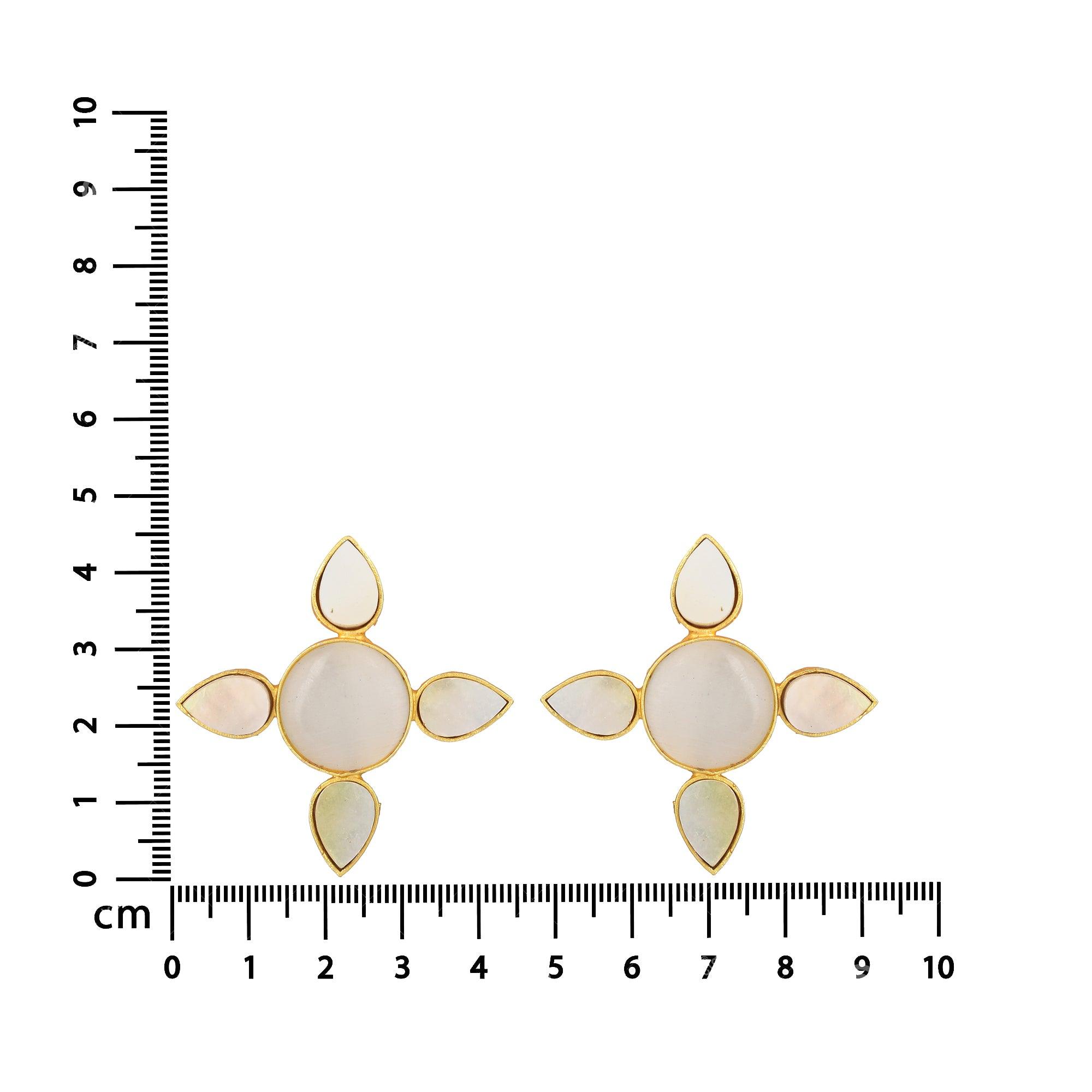 Four Sided Pearl Earring - Zuriijewels