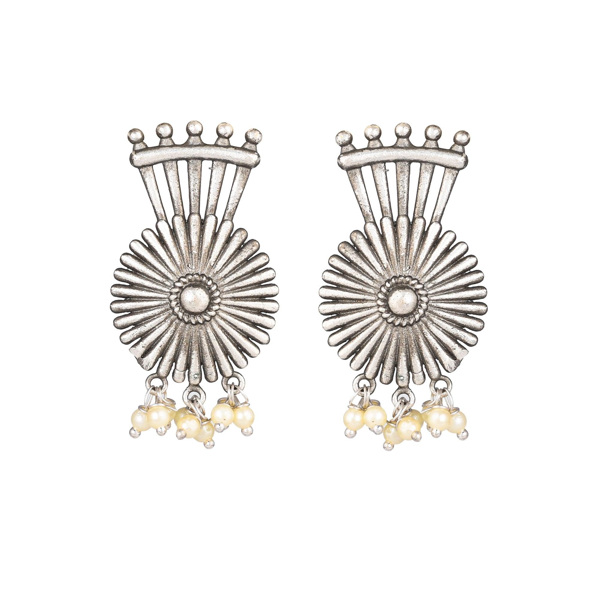 Crowned Floral Earring - Zuriijewels