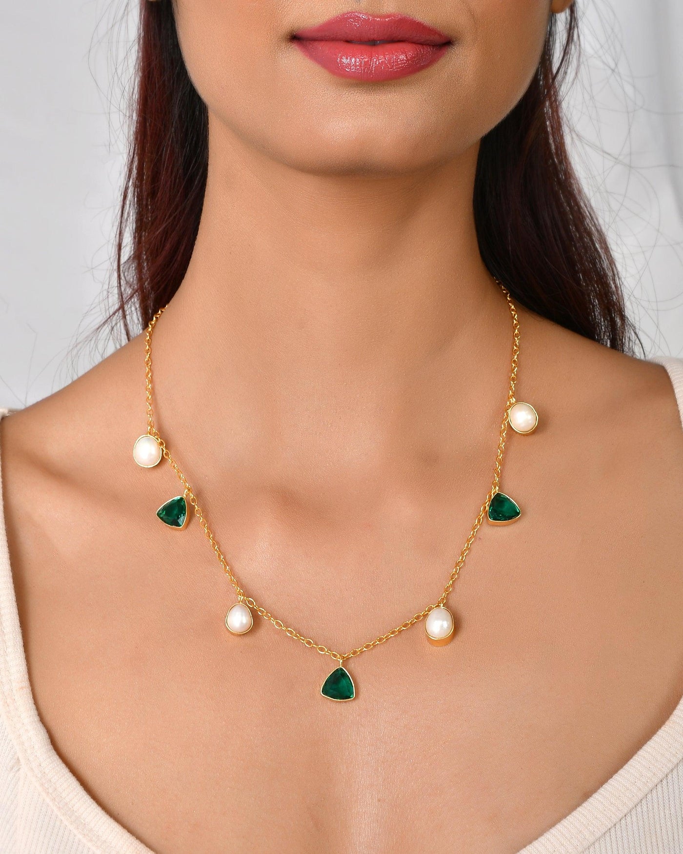 Pearl & Triangle Stone Necklace - Zuriijewels